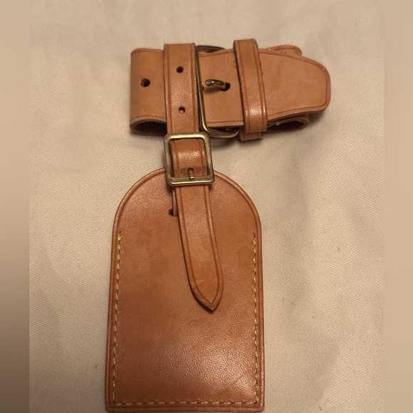 Louis Vuitton Brown Leather Luggage Tag - Picture 2 of 2
